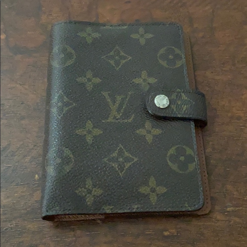 LOUIS VUITTON  Monogram Agenda PM Notebook cover